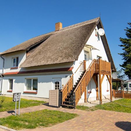 Ferienwohnung Sonnenseite Freest エクステリア 写真